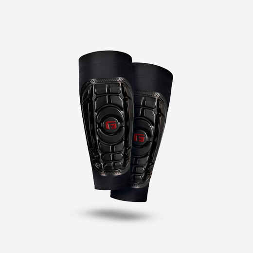 
      Shin Guards Pro S Compact
  