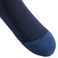 Vaikiškos jojimo kojinės „SKS100“, tamsiai mėlynos, su baltomis juostelėmis