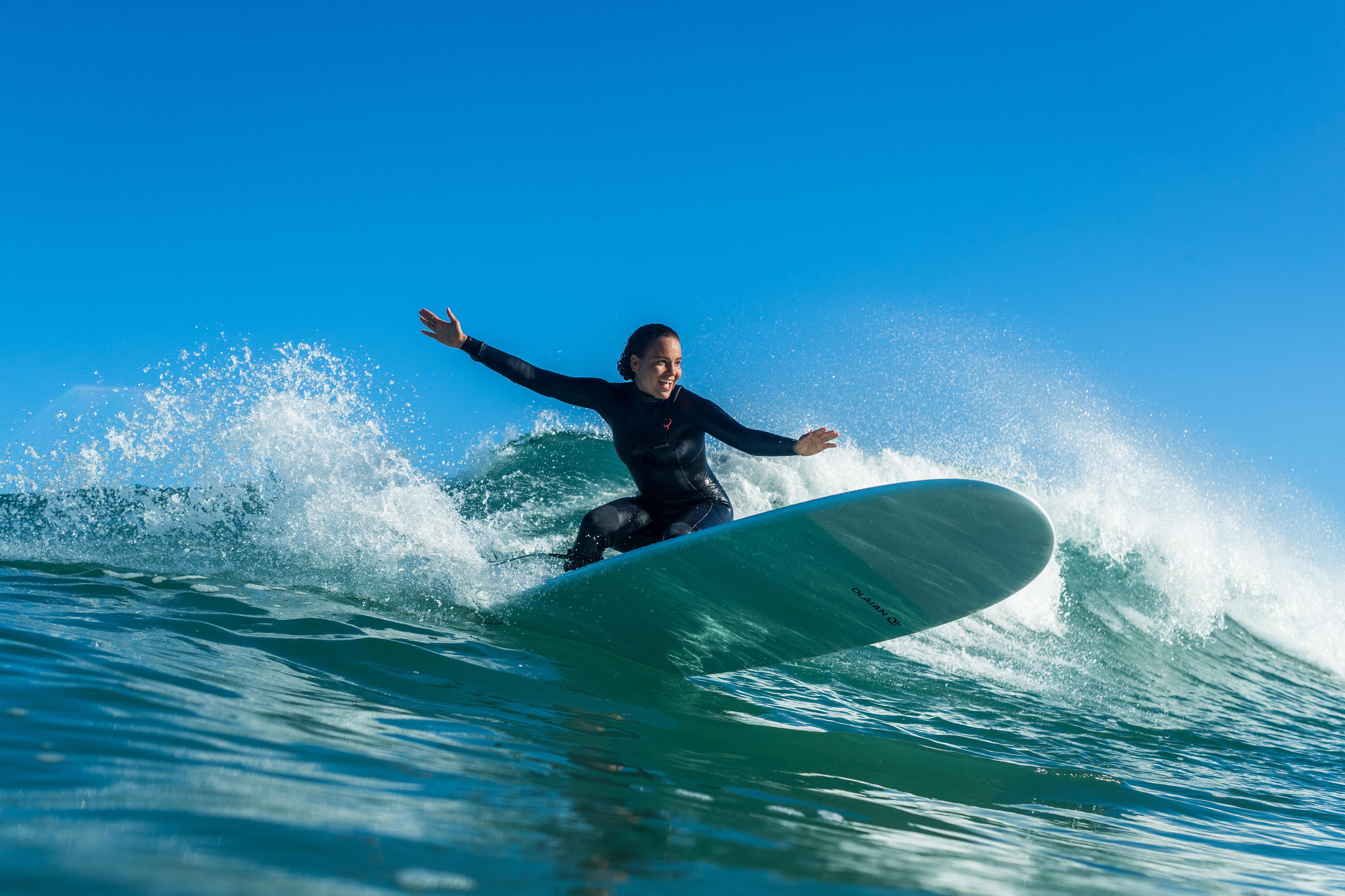 COMBINAISON DE SURF NÉOPRÈNE 3/2 MM 900 FEMME BLEU MARINE 3/12
