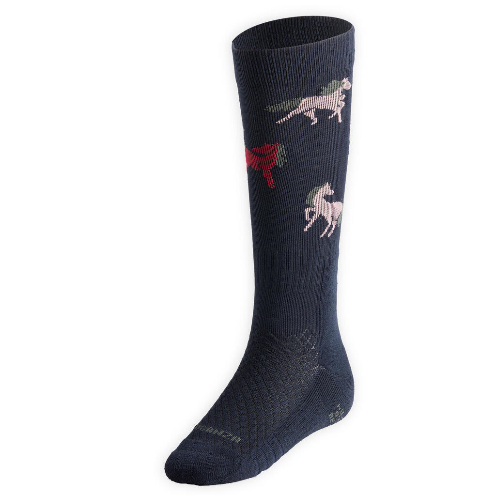 Chaussettes d'équitation enfant SKS 500 motifs poneys marine et rose.
Lot de 2