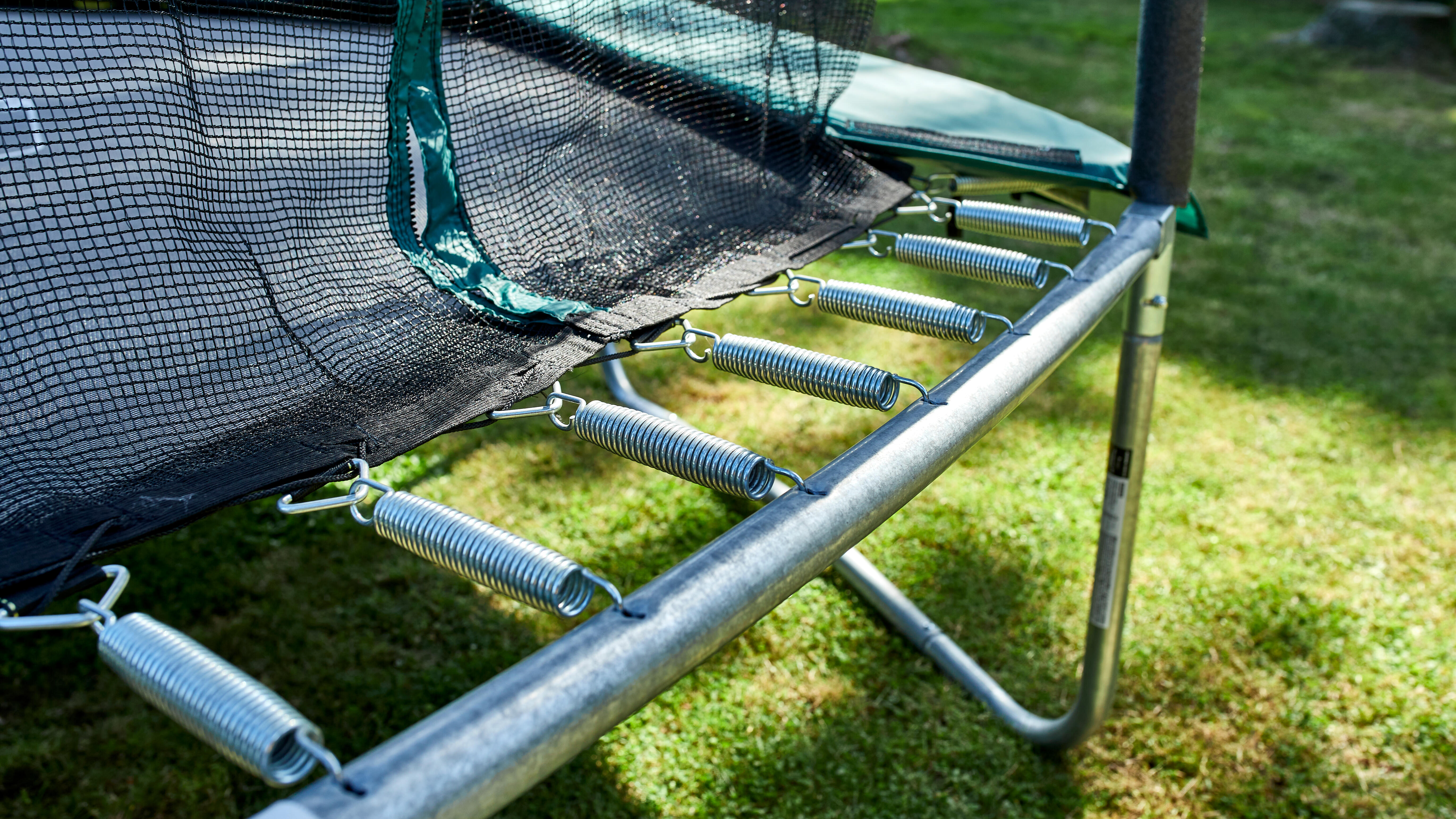 7'8'' (240 cm) Diameter Trampoline - Hexagonal 240 - DOMYOS