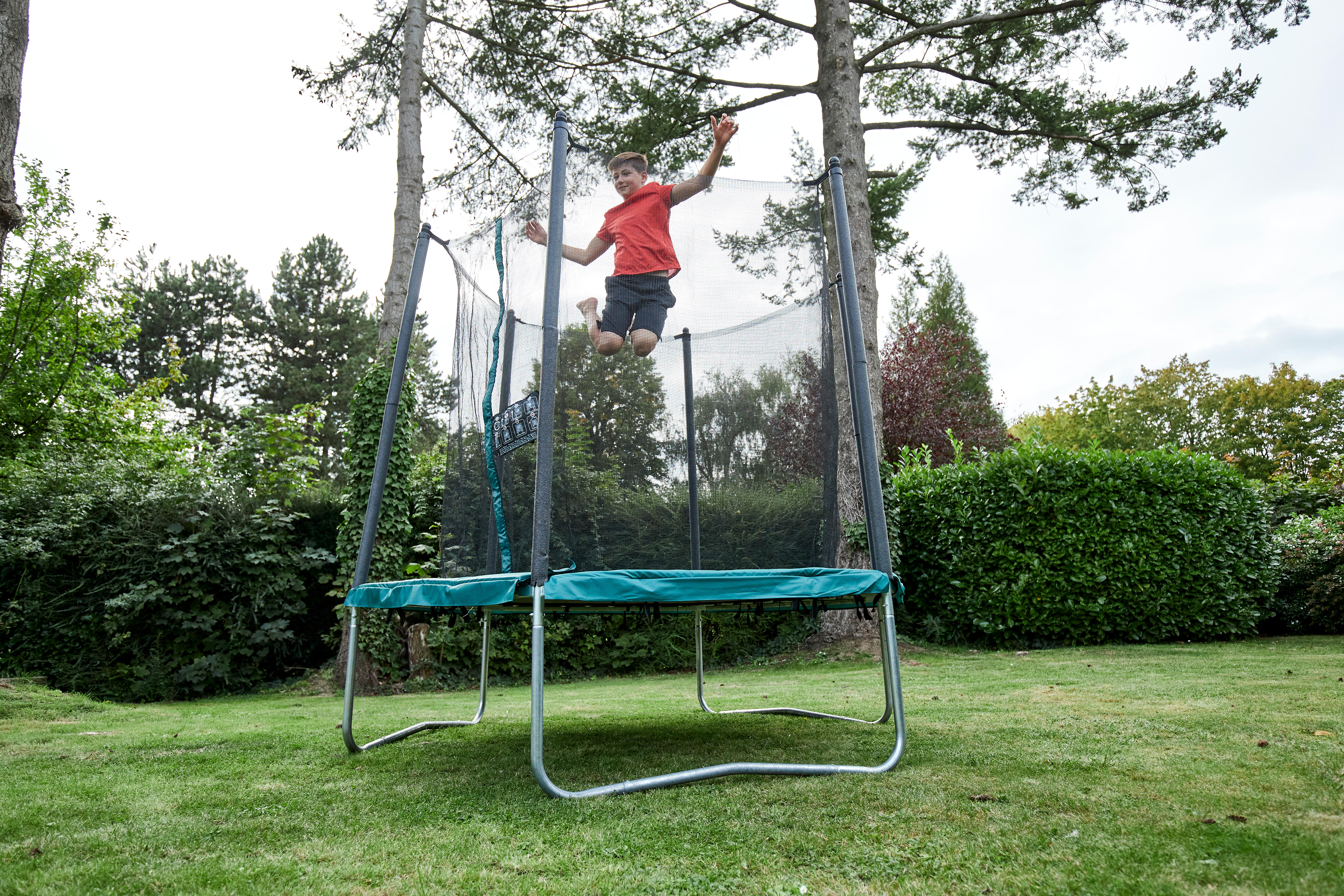 7'8'' (240 cm) Diameter Trampoline - Hexagonal 240 - DOMYOS