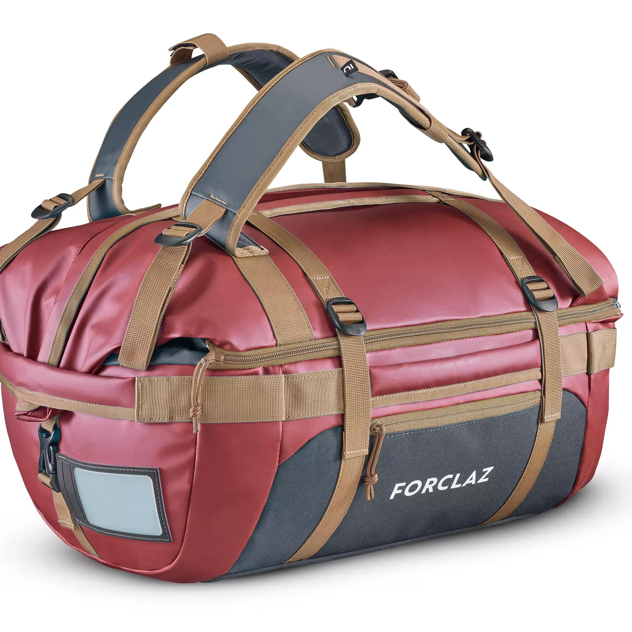 Reparatur einer Trekking-Transporttasche Extend 40/60L rot