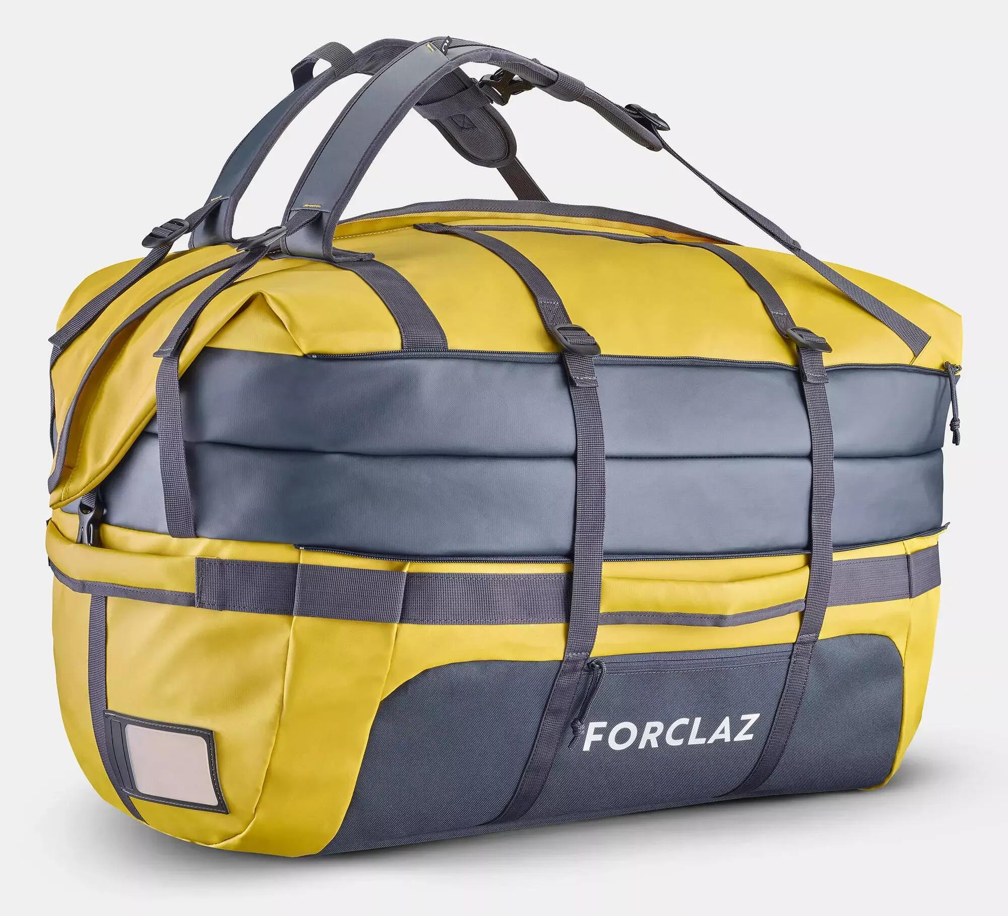 Uitbreiden van de inhoud van de Forclaz-trekkingtas