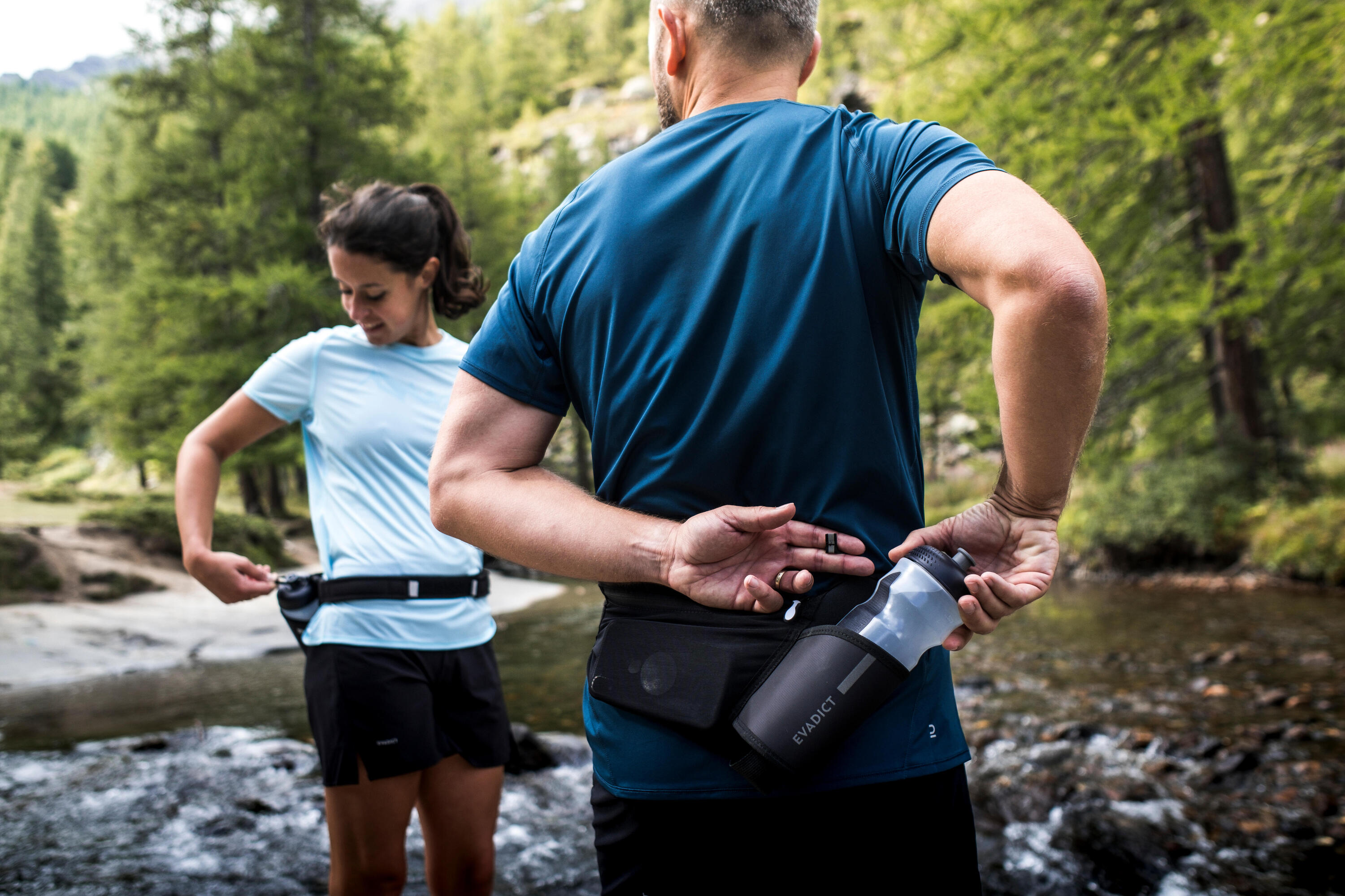 Ceinture d'hydratation de course sur sentier avec bouteille 500 ml 10/17