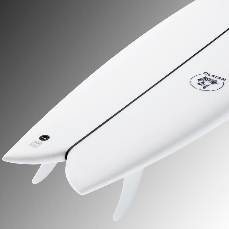 Surfboard 900 Fish 5'8 35 l . Geleverd met 2 twin-vinnen.