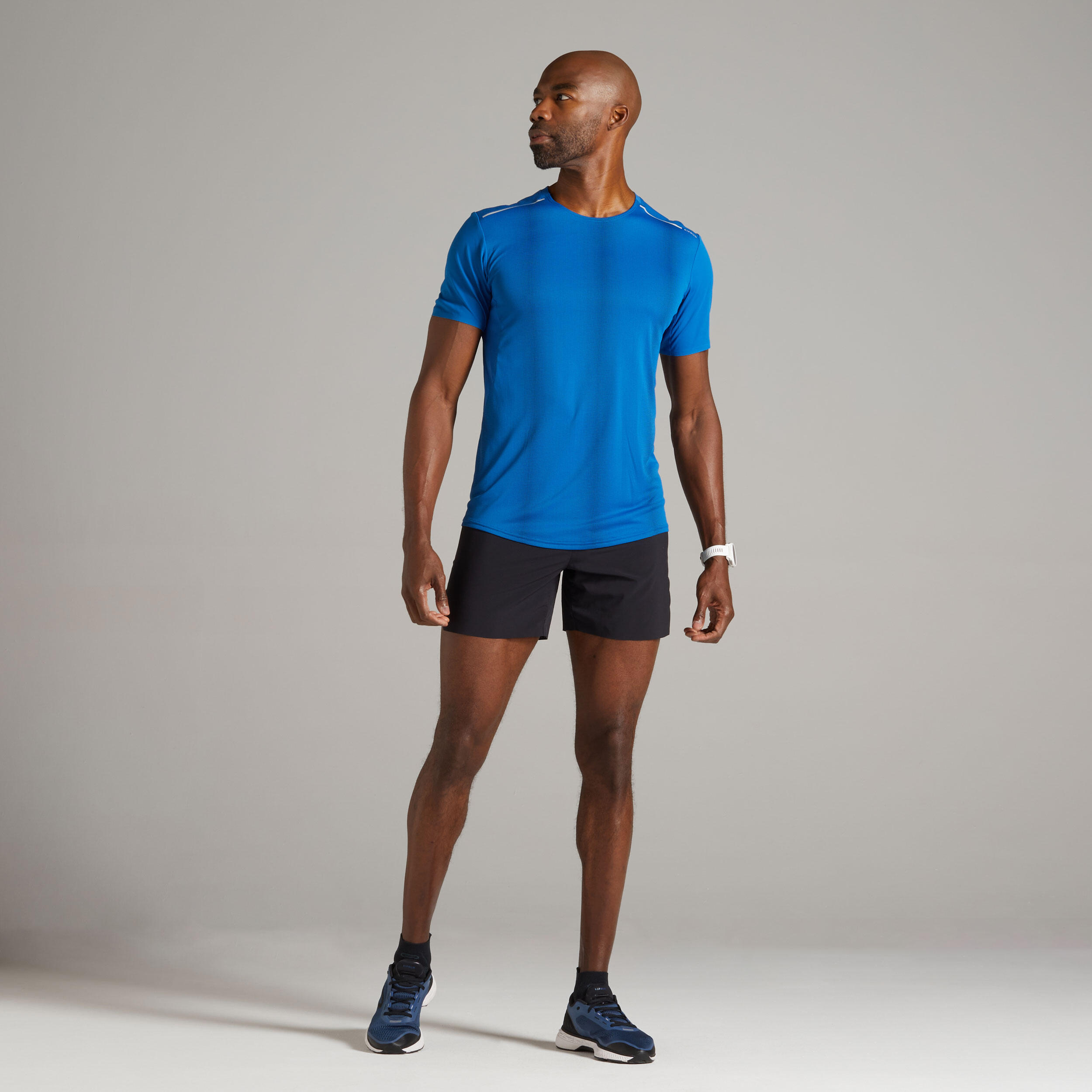 Kiprun Light Men's Running Breathable T-Shirt - blue 5/8