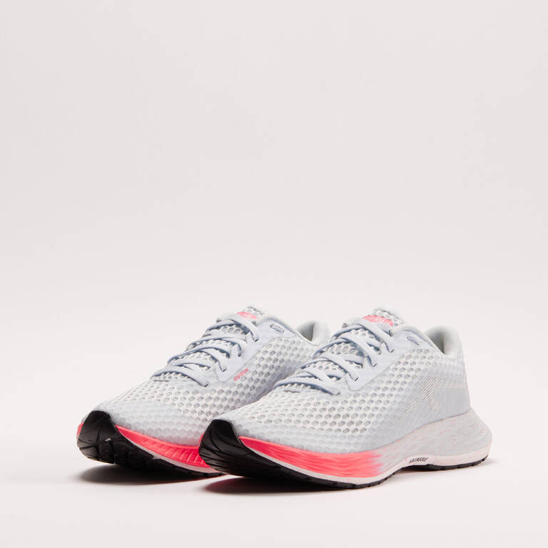 Sepatu Lari Kiprun KD Plus - Coral/Hijau