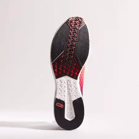 Sepatu Lari Pria Kiprun Ultra ringan - hitam pink