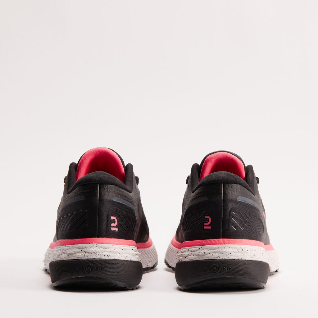 Dámska bežecká obuv Kiprun KS500 čierno-ružová