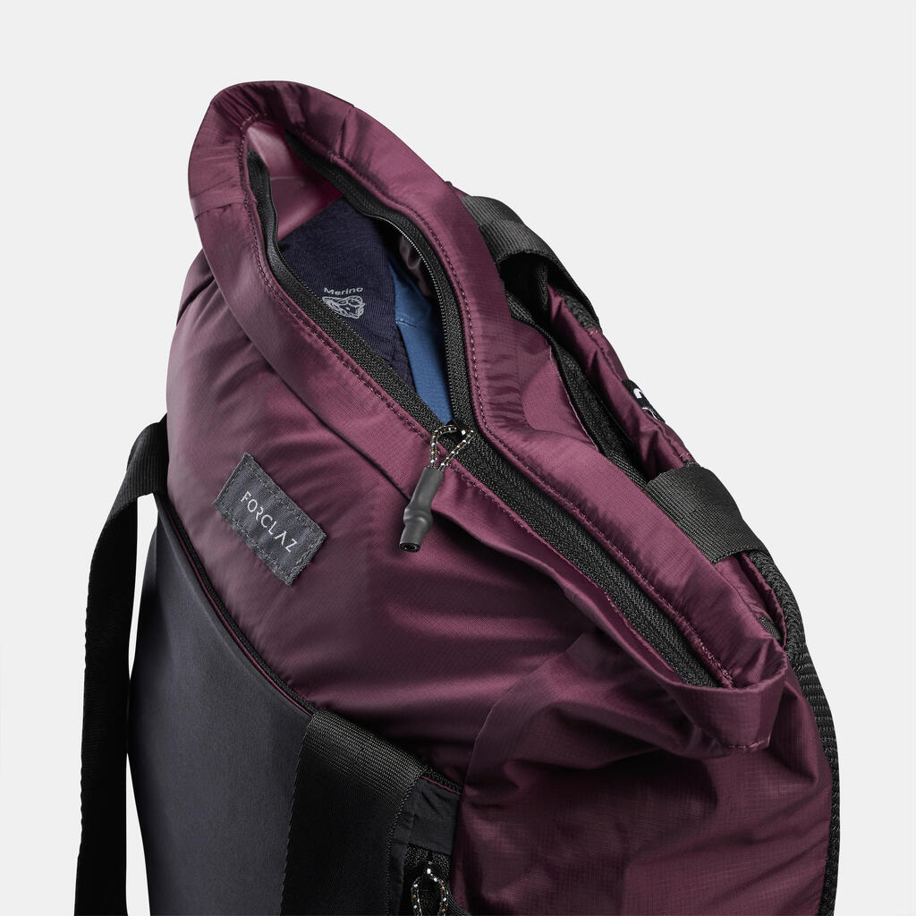 PUTNA TORBA TRAVEL OD 15 l KOMPAKTNA 2-U-1 - CRNA