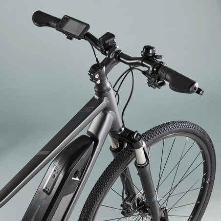 Bicicleta eléctrica de trekking aluminio monoplato 8V Riverside 500 E gris