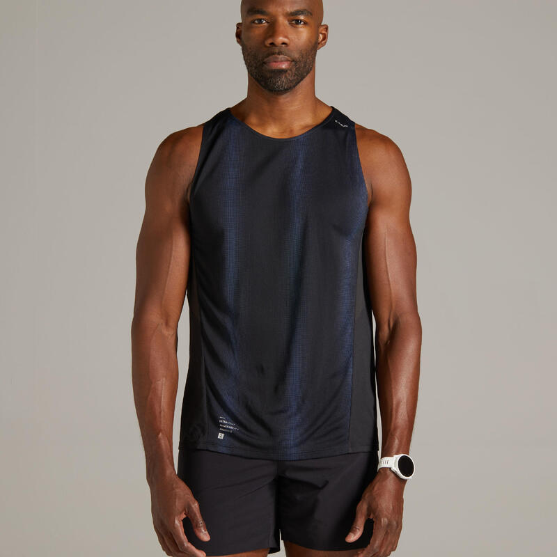 DEBARDEUR RUNNING HOMME RESPIRANT KIPRUN LIGHT NOIR