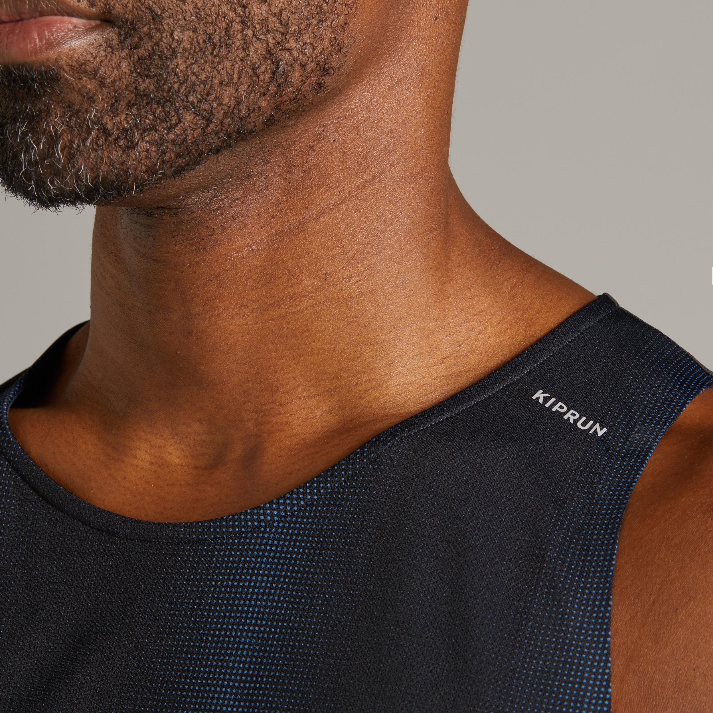KIPRUN MEN'S BREATHABLE RUNNING TANK TOP LIGHT - BLACK 4/12