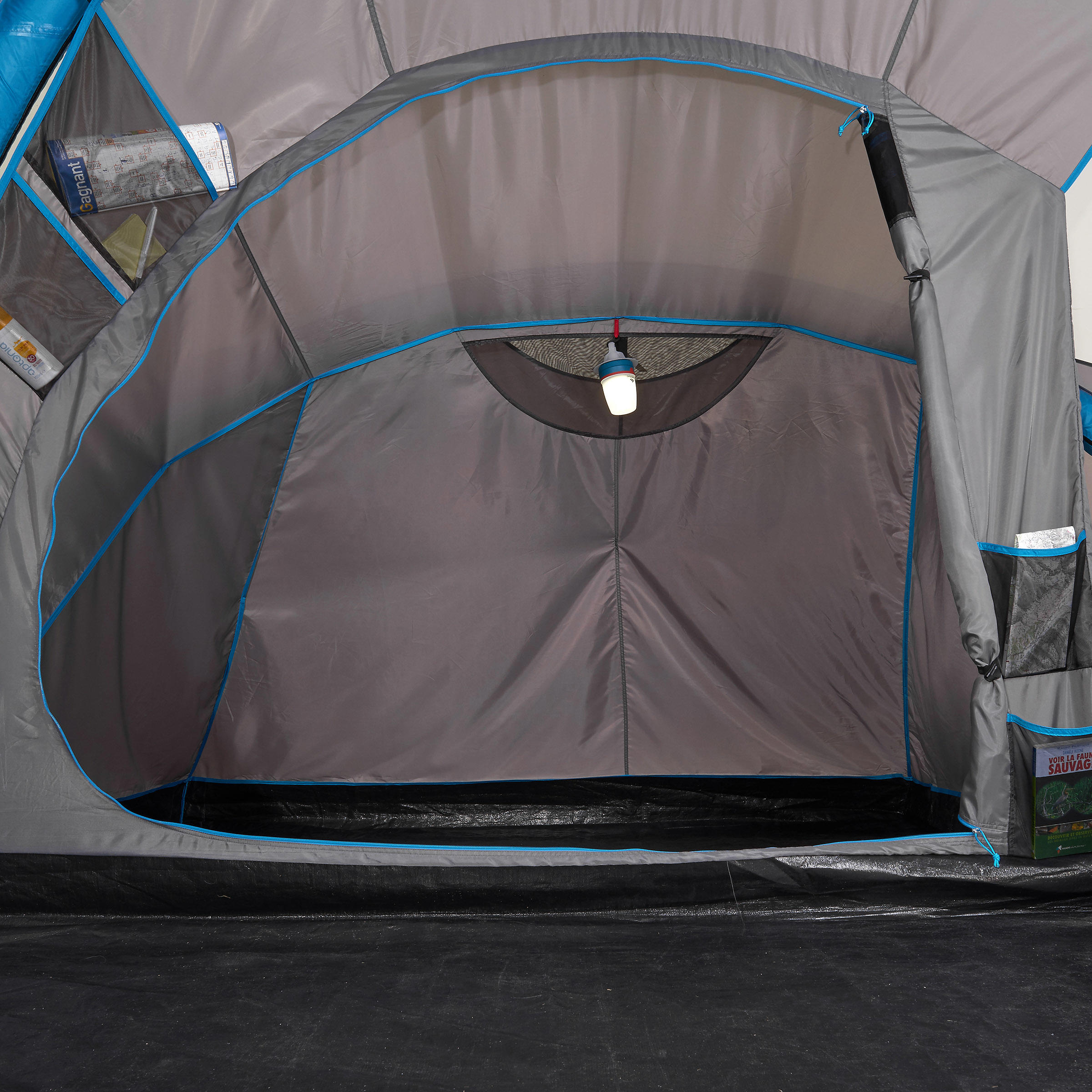 Air Seconds Family 4.2 XL Tent Room 1/1