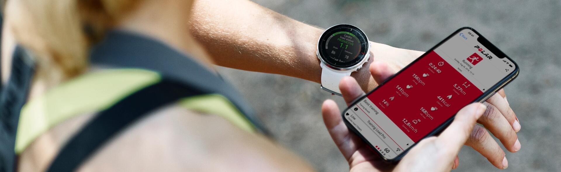 CSATLAKOZTATOTT GPS ÉS HR ÓRÁK