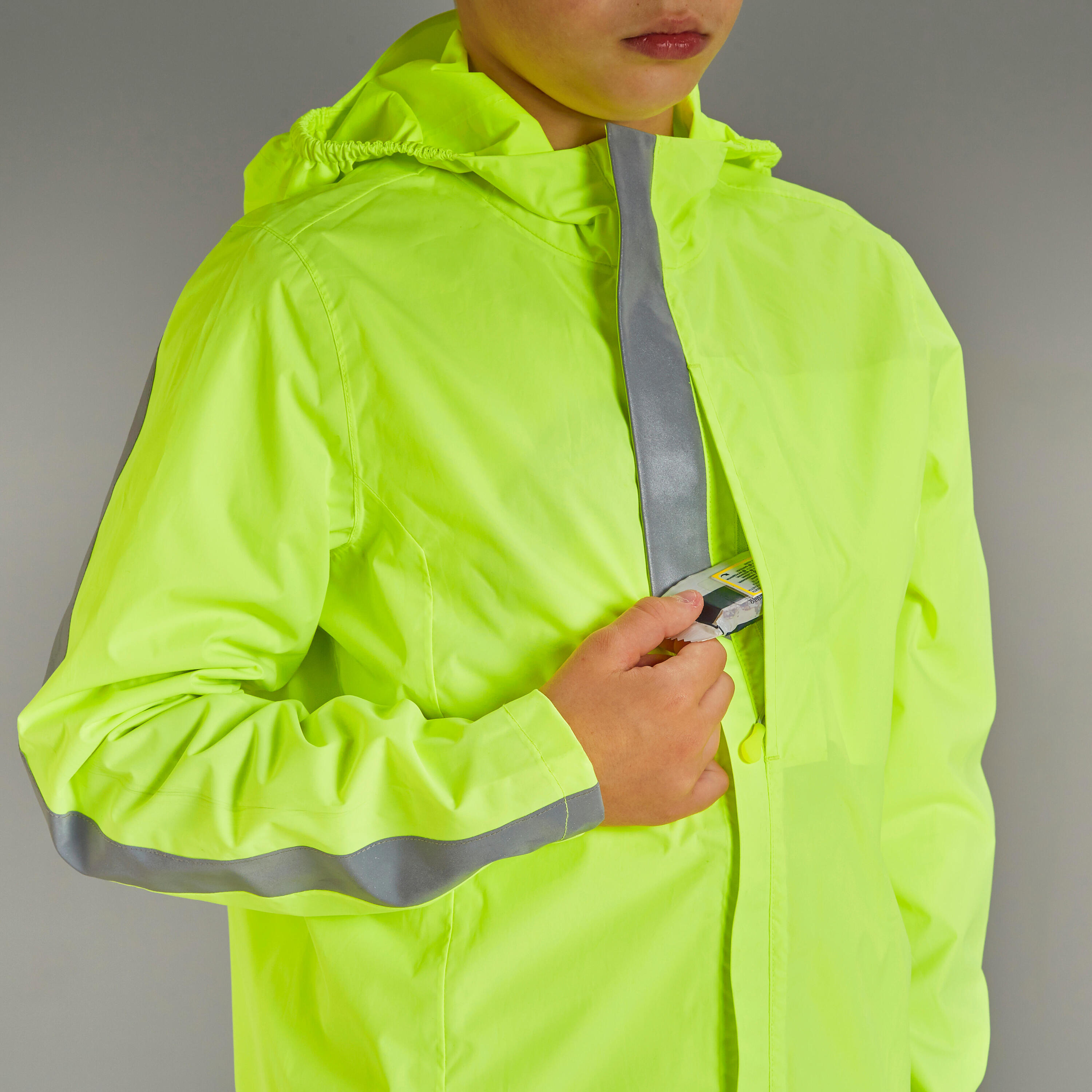 500 Kids' Waterproof Hi-Vis Cycling Jacket - Yellow 7/11