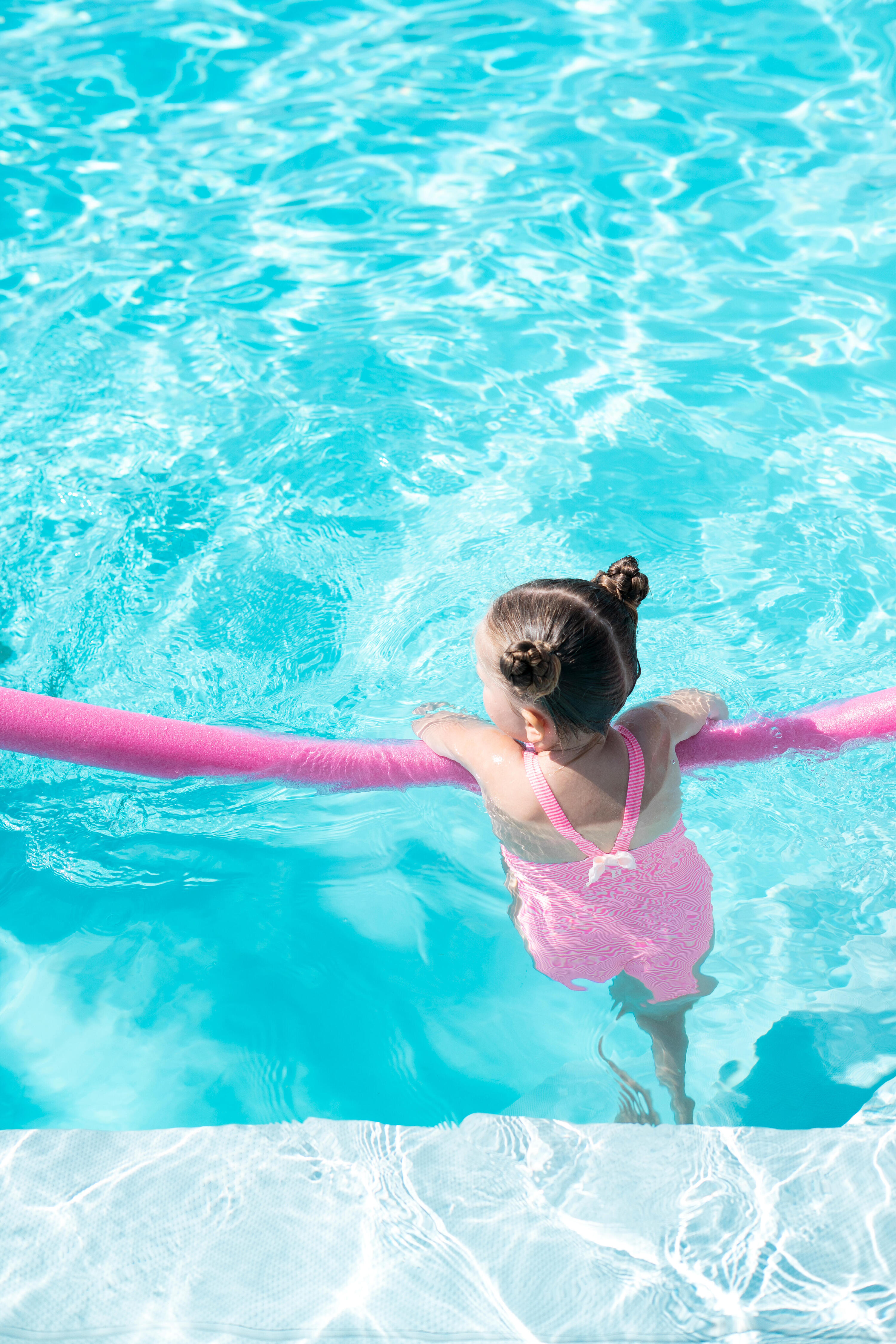Churro Piscina Rosa Espuma 118 cm 12/12