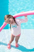 Foam swimming pool noodle 118 cm - pink