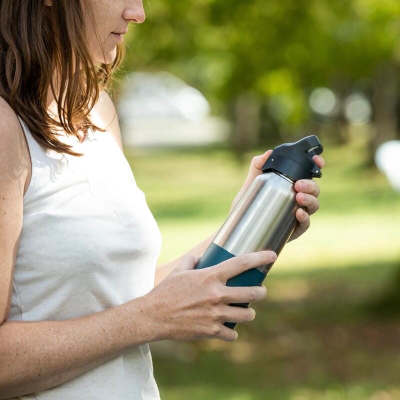 How to properly maintain your hiking water bottle