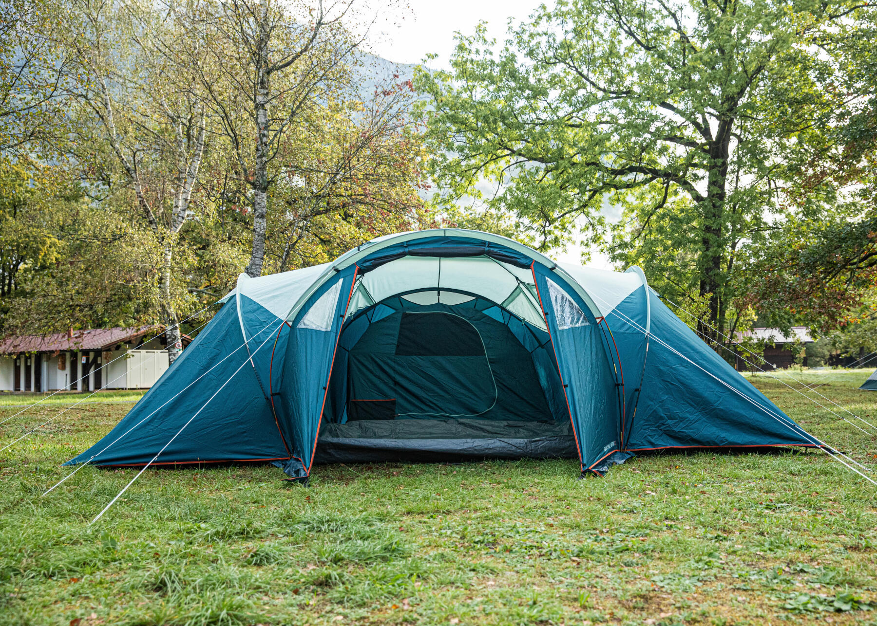 CUM NE ALEGEM LOCUL DE CAMPING ATUNCI CÂND PLECĂM ÎNTR-O DRUMEŢIE MAI MULTE ZILE?