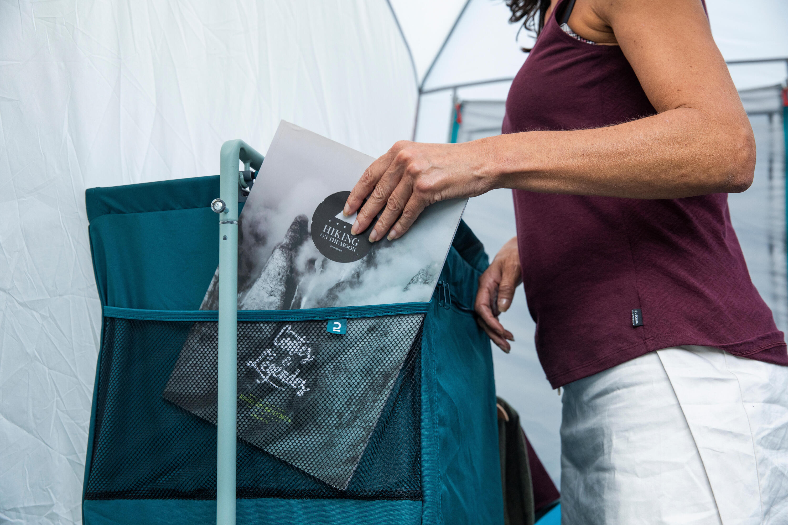 Opvouwbare en compacte campingkast Basic 15/22