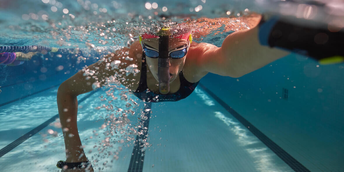 Swimming: How to swim with a snorkel and why you should