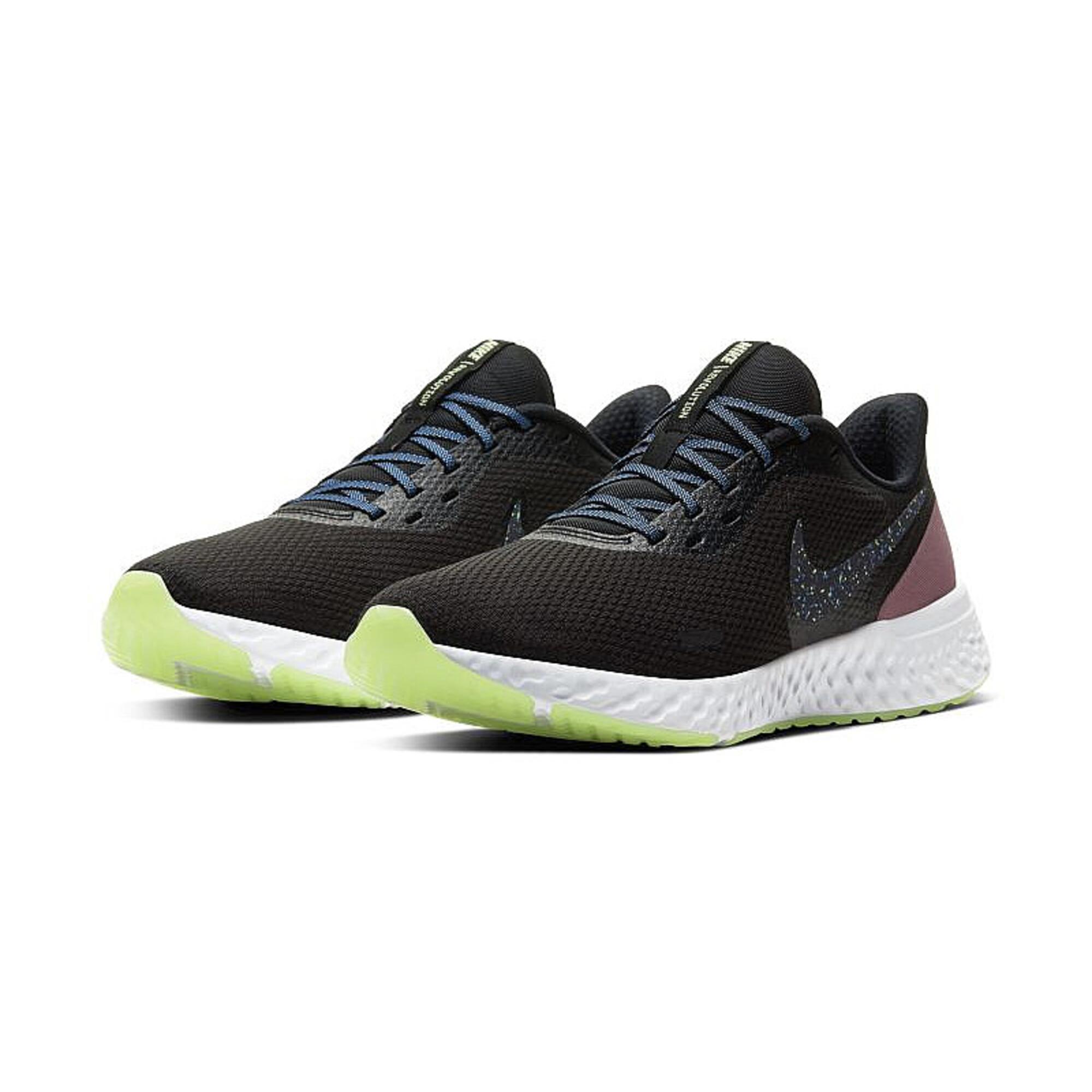 nike revolution 5 se