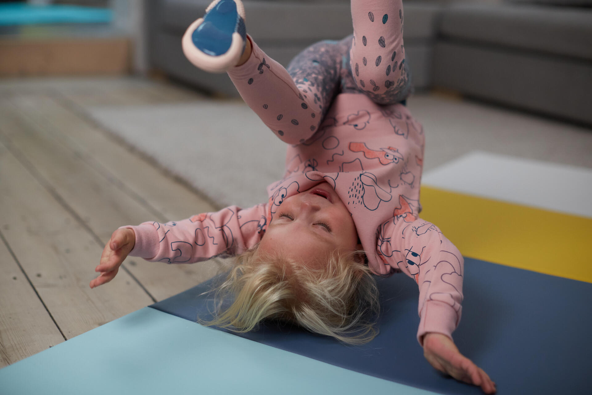 séance de sport enfant : comment créer une séance de Baby gym à la maison