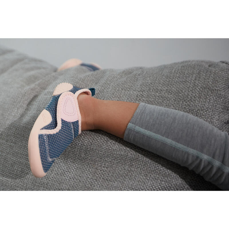 Turnschuhe atmungsaktiv Babyturnen - 580 blau/rosa 