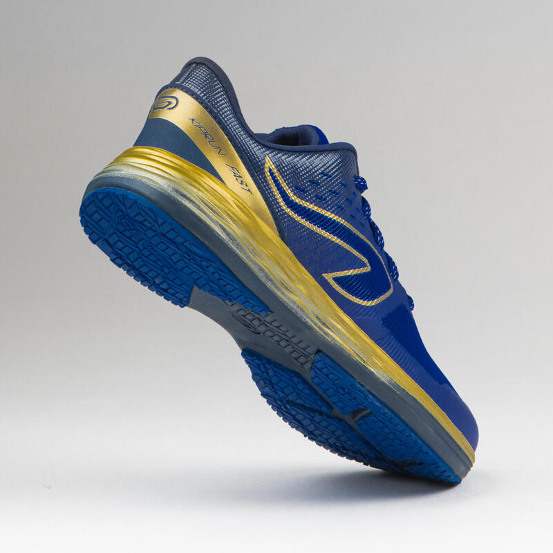 KIDS' ATHLETICS SHOES - AT500 KIPRUN FAST - BLUE GOLDEN