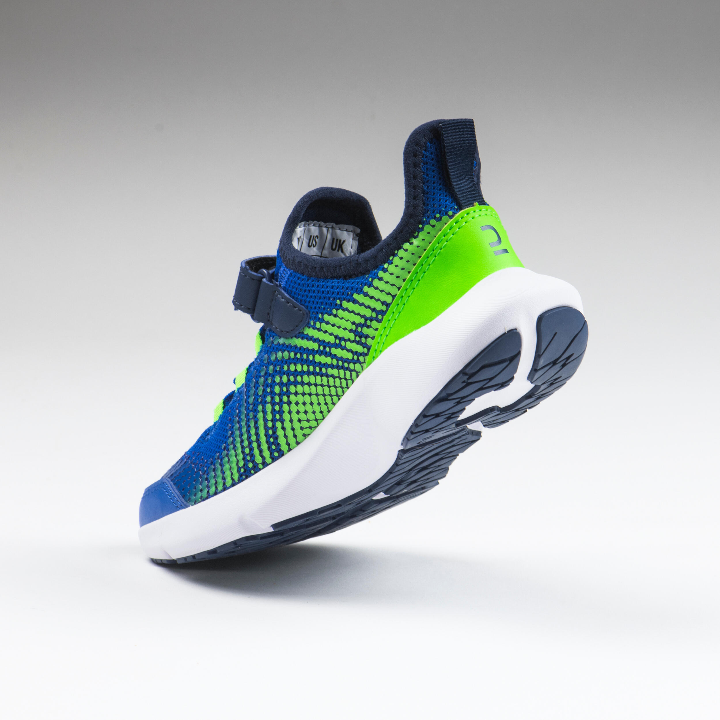 Lightweight and flexible children's velcro trainers, green and blue 2/6