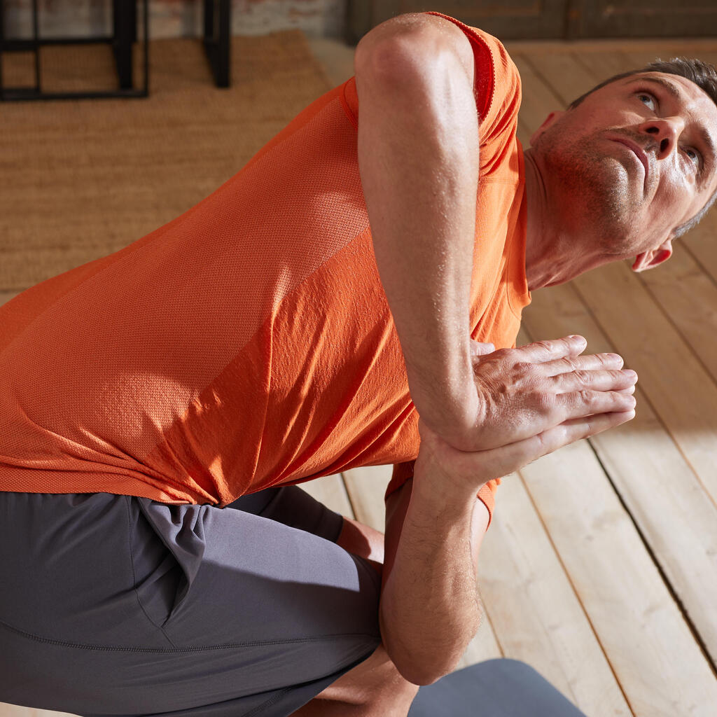 Ανδρικό κοντομάνικο T-shirt για δυναμική yoga χωρίς ραφές - Λευκό