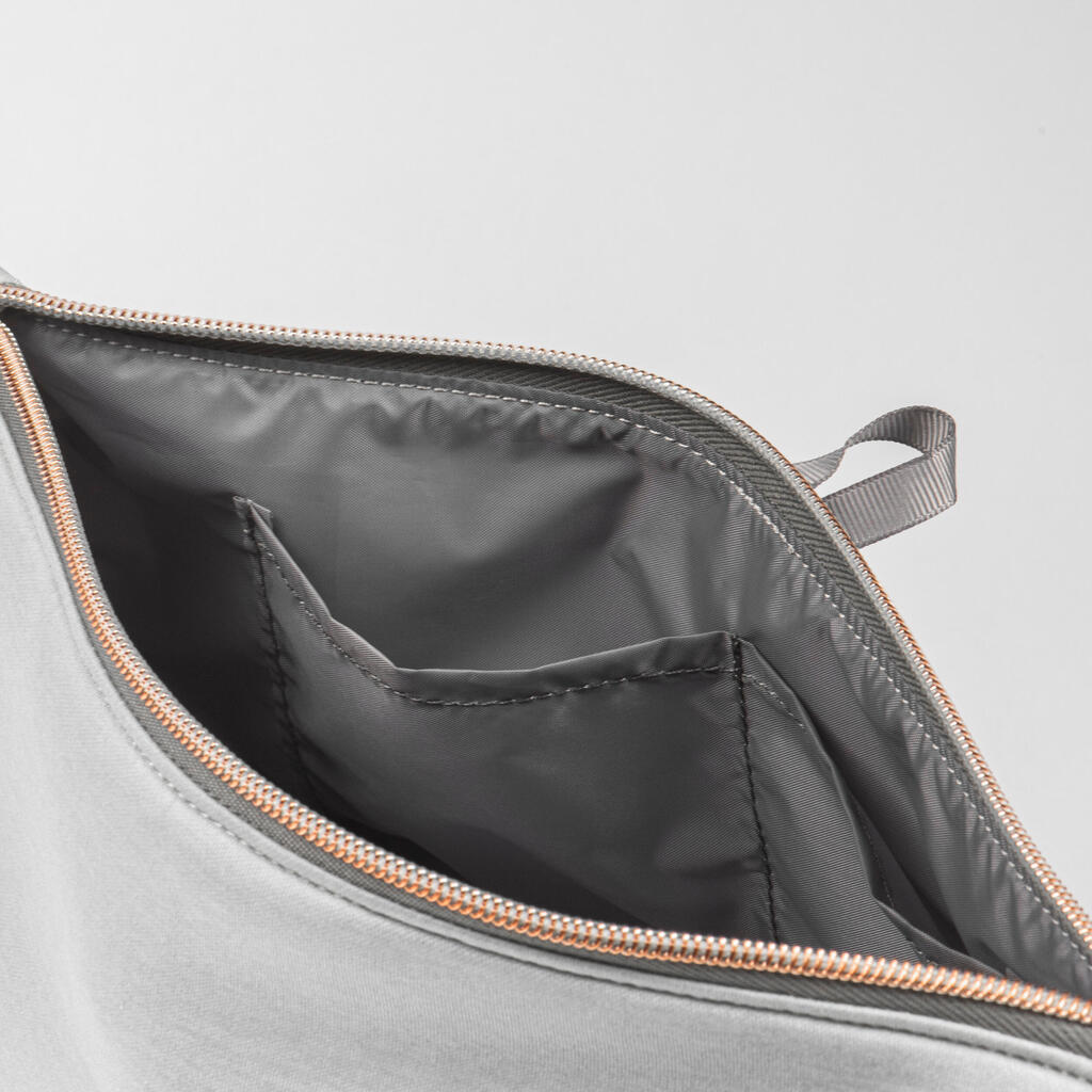 Bolsita gris de danza multi-compartimentos para zapatillas y accesorios
