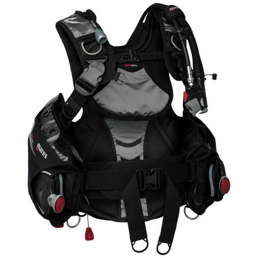 
      DRAGON SLS Scuba Diving Buoyancy Compensator
  