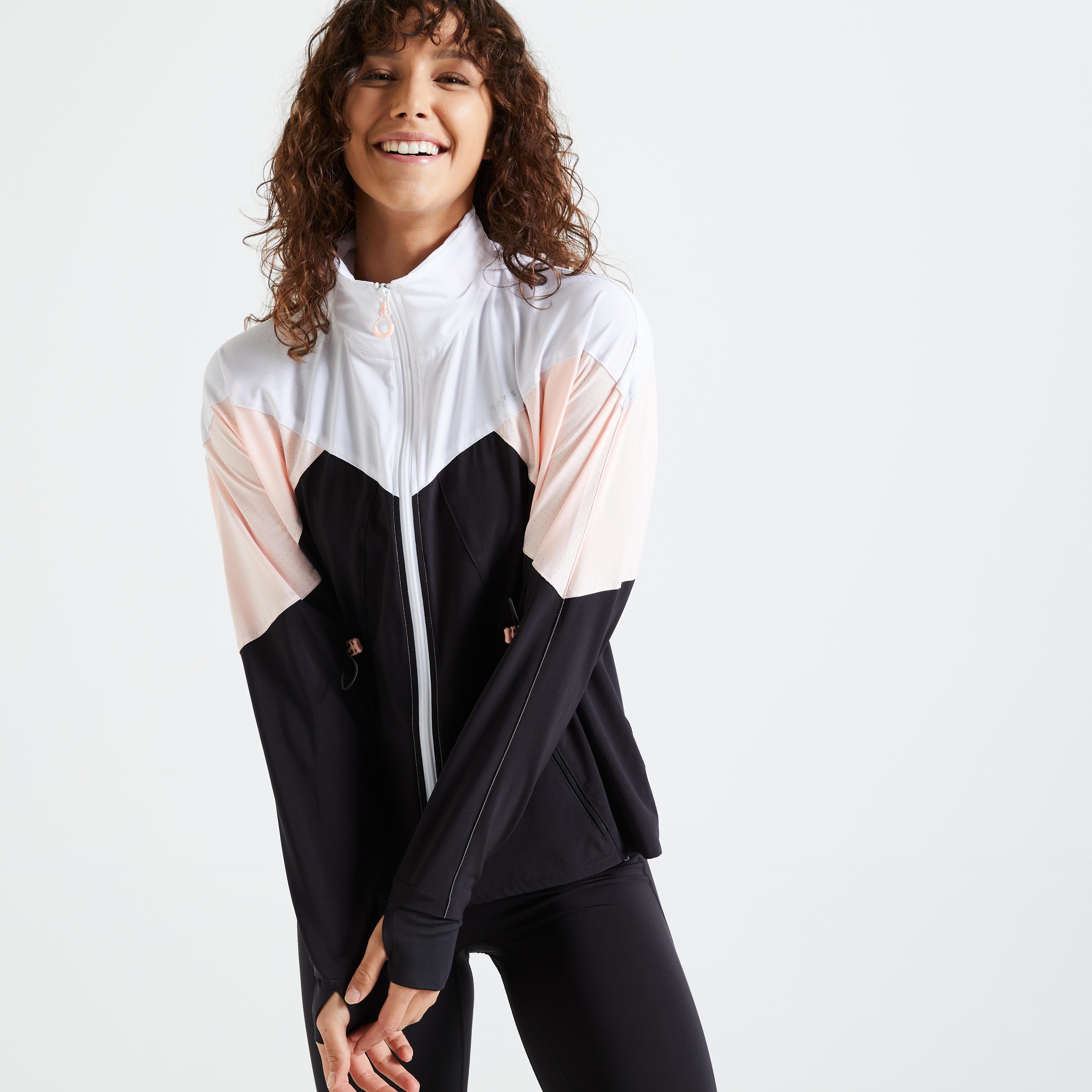 Felpa donna fitness 500 con cappuccio nera DOMYOS | DECATHLON