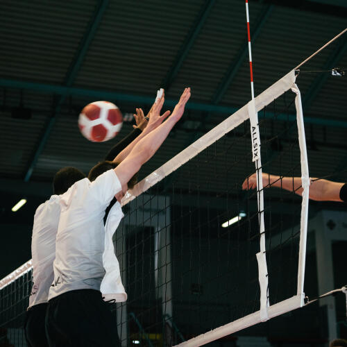 VOLEYBOL TOPU - BEYAZ / KIRMIZI - V900 ALLSIX