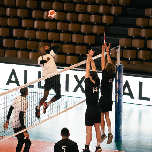 VOLEYBOL TOPU - BEYAZ / KIRMIZI - V900 ALLSIX