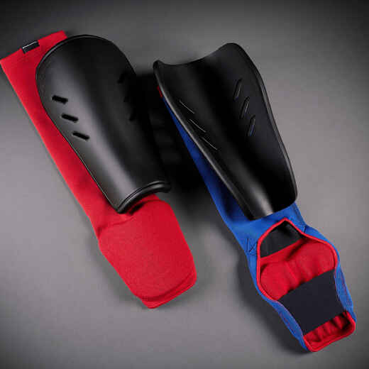 
      Adult Reversible Slip-on Shin-Foot Guard 900 - Blue or Red
  