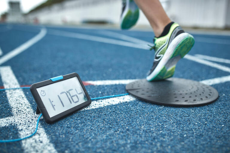 Stopwatch Footswitch Atletik Kick & Run