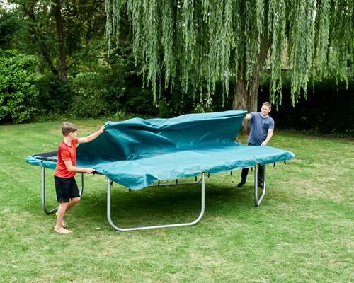 TRAMPOLINPFLEGE IM WINTER