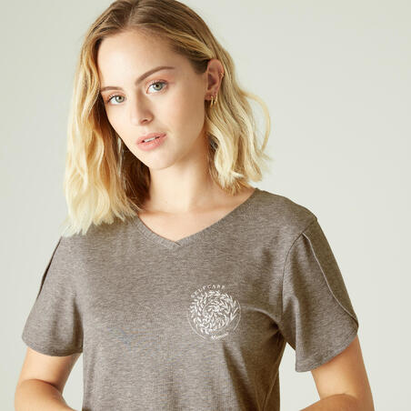 חולצת טי נמתחת  מכותנה לאימון כושר - הדפס אפור