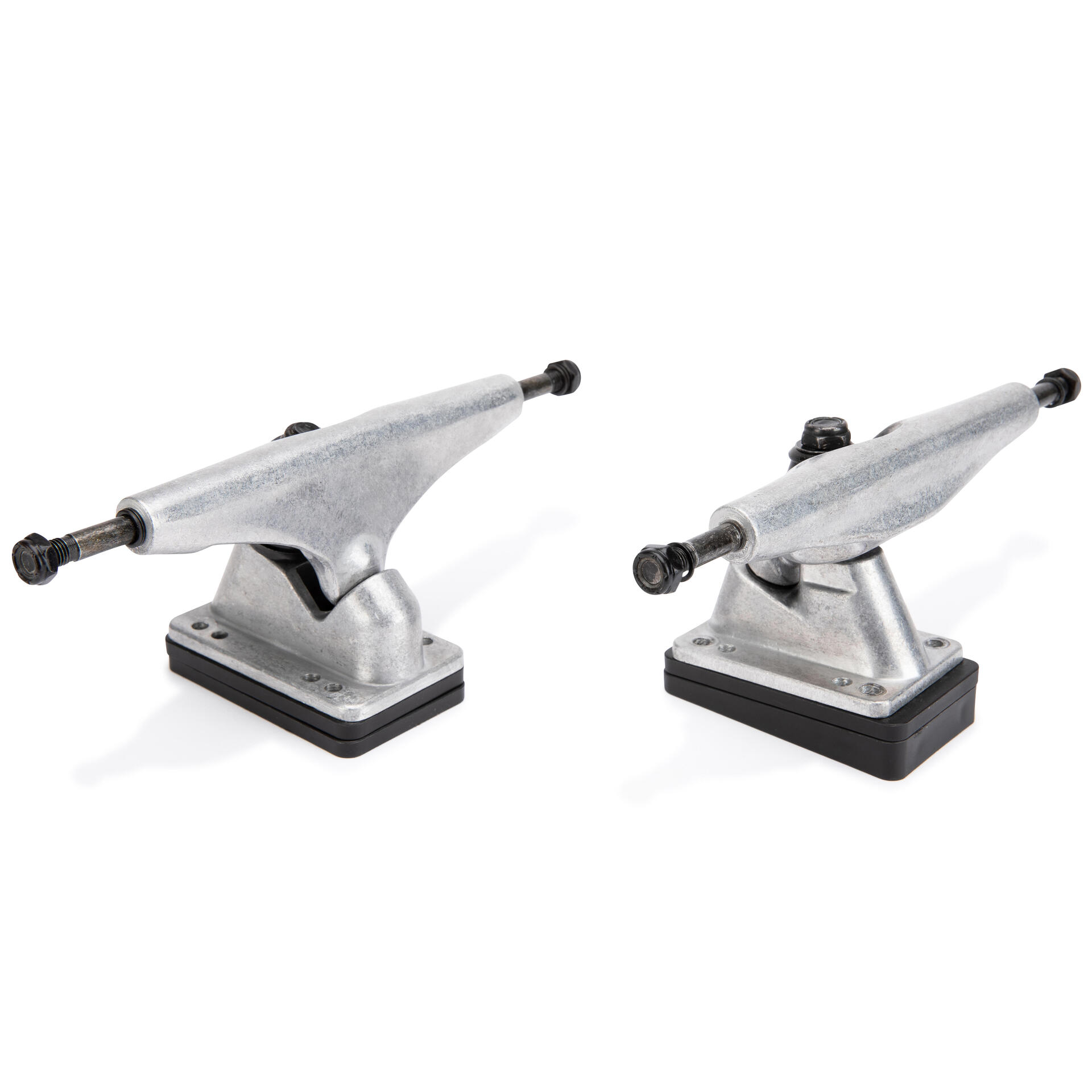 Wie werden Longboard-Trucks montiert (oder ersetzt)?