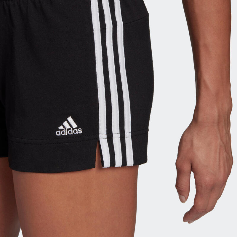 Női fitnesz rövidnadrág, Adidas 