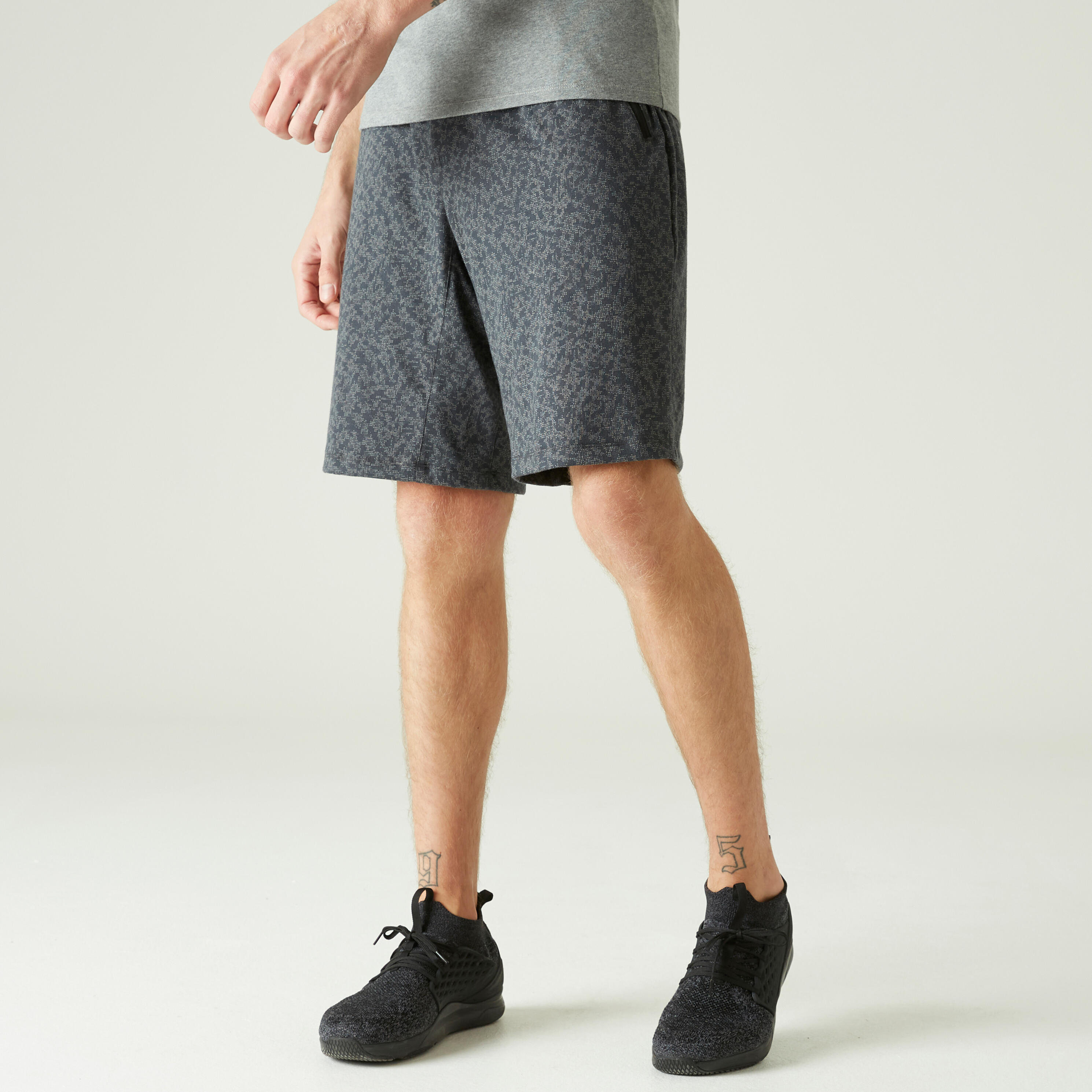 

Men's Gym Shorts Long Slim-Fit Zip Pockets 520 - Grey Print -  By NYAMBA | Decathlon