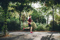 Dry+ Men's Breathable Running T-Shirt - Burgundy Red