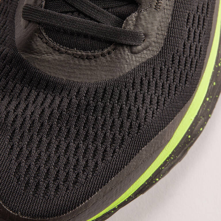 Sepatu Lari Pria Kiprun KS 500 - hitam kuning