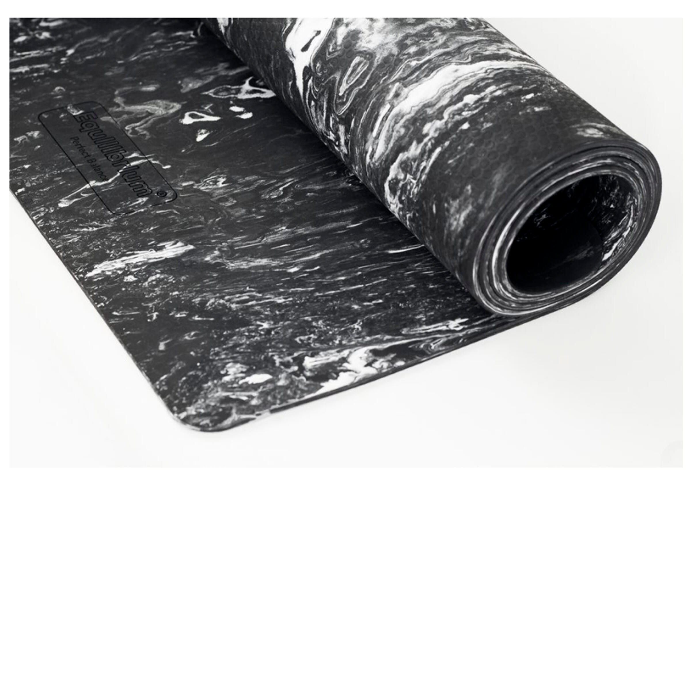 ESTERILLA YOGA INFINITY color negro EQUILIBRIUM 9/10