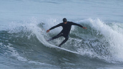 Surf%20in%20winter%20header.jpg