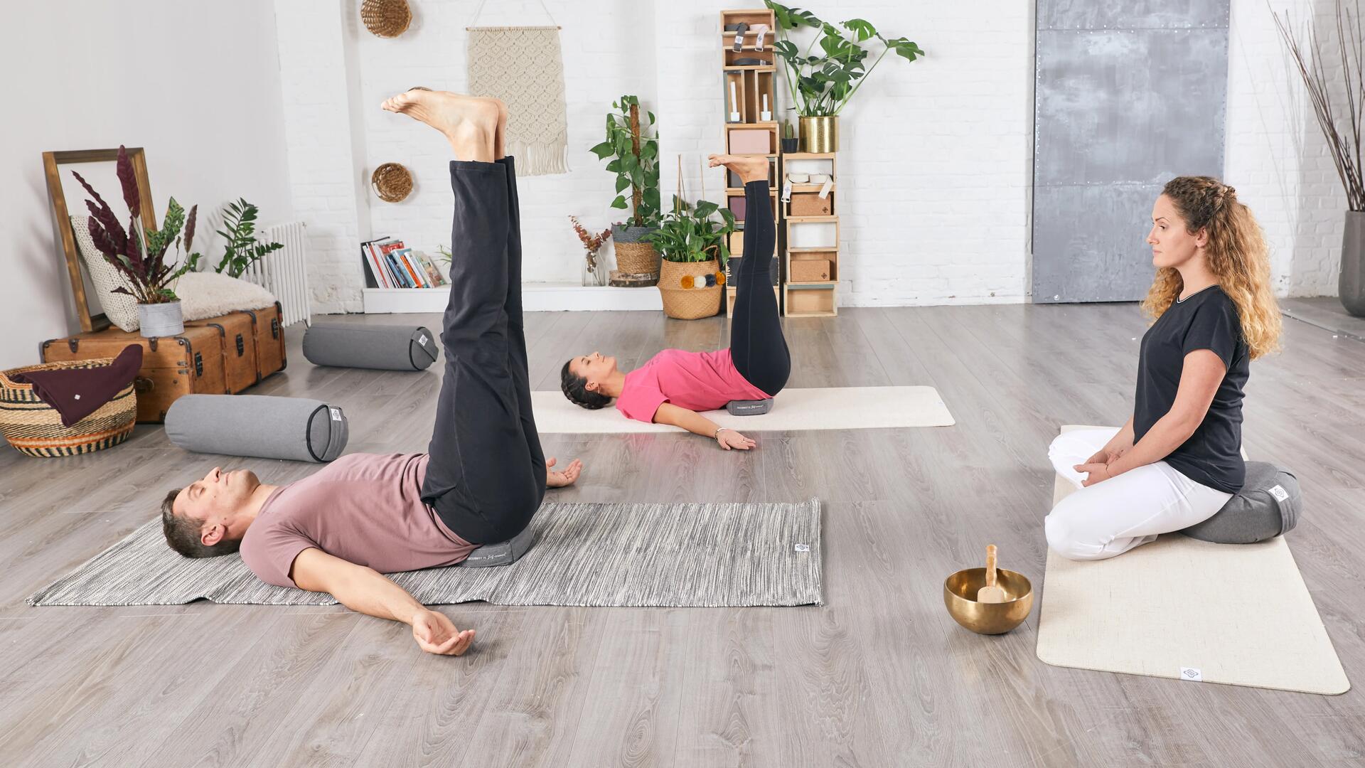 Zafú cojín de yoga y meditación Kimjaly forma redonda